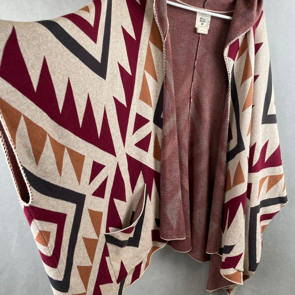 Billabong Womens Southwestern Geometric Hooded Poncho Wrap Sweater Burgundy L - Picture 3 of 9